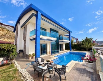 Freistehende Villa Mit Panorama Meer Und Stadtblick In Alanya 1