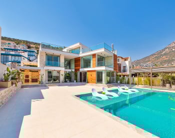 Villa De 5 Chambres Avec Vue Panoramique Sur La Mer À Kalkan, Antalya