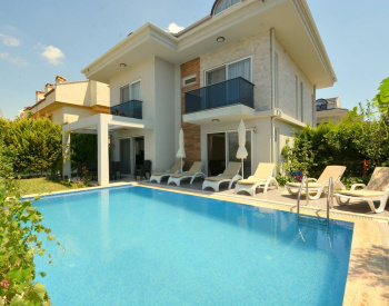 Vrijstaande Villa Met 4 Slaapkamers Vlakbij Het Strand In Fethiye