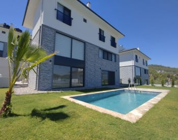 Villas De 4 Habitaciones Con Piscina Privada En Mugla Sarigerme