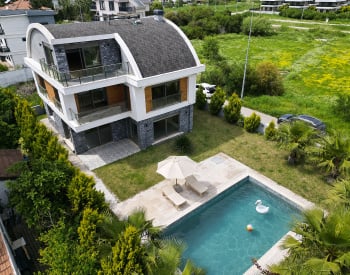 Villa Neuve De 4 Chambres Avec Piscine Et Jardin À Belek, Antalya