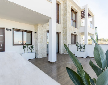 Impeccably Situated Chic Apartments in Torrevieja 0