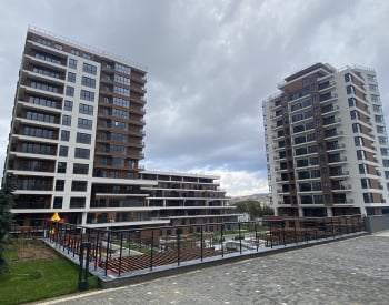Apartamentos Con Impresionantes Jardines En Estambul ümraniye