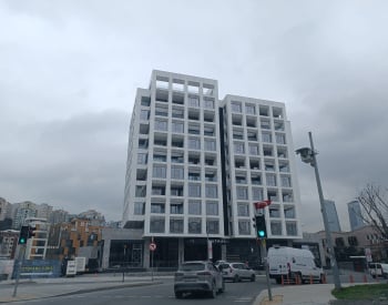 Квартиры в ЖК с офисными и жилыми помещениями в Стамбуле