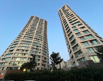 شقة مطلة على المدينة في مجمع نيوادا ريزيدنس في مالتيبه بإسطنبول