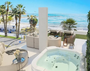 Panoramic Sea View Flats in Great Location in Málaga 1