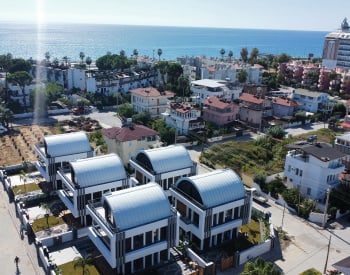 Villas Independientes Con Piscina Cerca Del Mar En Konaklı Alanya