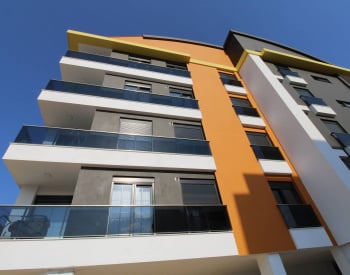 Spacious Ready-to-move Apartment with 3 Bedrooms in Muratpaşa