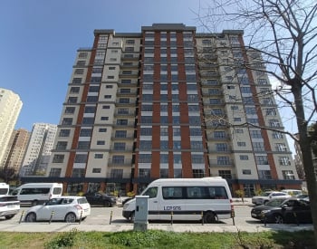 Apartments Within Walking Distance to Transportation in Zeytinburnu 1