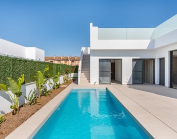 Vrijstaande Moderne Huizen Vlakbij Het Strand In Los Alcázares 1