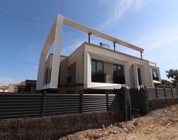 Smart Villas with Sea, City, and Forest Views in Mersin Mezitli 1