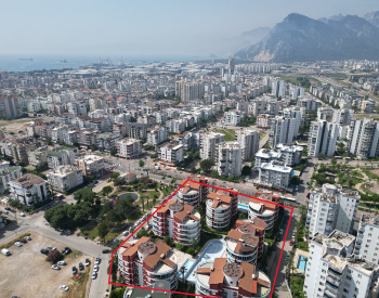 Lägenhet I Säkert Komplex Nära Strand Och Köpcentrum I Konyaaltı