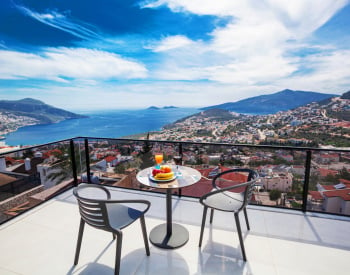 Uitgerust Huis Met Vrij Uitzicht Op Zee In Kaş Kalkan