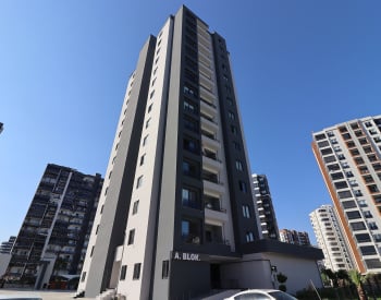 Sea View Flat in a Gated Community with Pool in Tece Mersin 1
