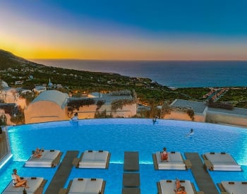 Fastigheter Med Privata Pooler Och Havsutsikt I Girne 1