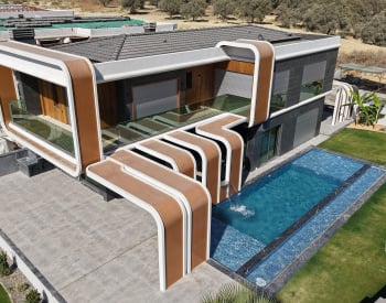 New Villas with Large Gardens and Private Pools in Kuşadası Aydın