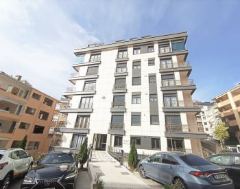 Duplex Apartment Close to Metrobüs Station in İstanbul Beşiktaş 1