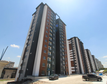 Apartments in a Compound with Security in Ankara Etimesgut