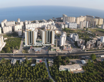Apartments in a Complex with Swimming Pools in Mersin