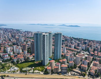 Prestigious Flats Close to the Coast in İstanbul Kadıköy