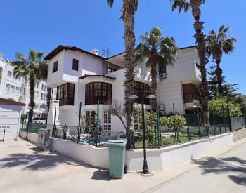 Elegant Villa in a Complex Near the Sea in Antalya Lara