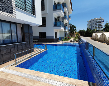 Ready-to-move Apartments with Sea and City Views in Alanya Mahmutlar