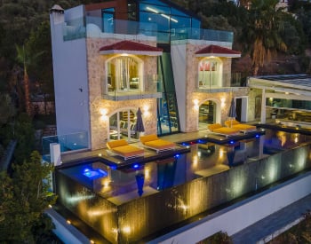 Sea View Villa with Jacuzzi and Gym in Kalkan, Kas