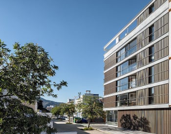 آپارتمان‌های اختصاصی در مجتمع بوتیک نزدیک دریا در استپونا 1