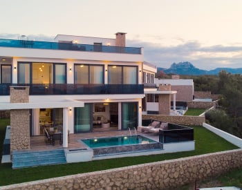 فلل بإطلالات على البحر والجبل في جيرنه، شمال قبرص