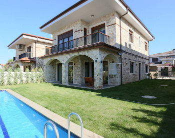 Villas with Underfloor Heating in Döşemealtı Yeşilbayır