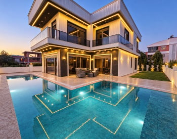 Vrijstaande Villa Met Zwembad En Tuin In Döşemealtı Antalya