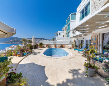 Villa Spacieuse Avec Vue Panoramique Sur La Mer À Kalkan, Antalya
