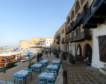 Sklep Na Sprzedaż Pod Zabytkowym Budynkiem W Girne Na Cyprze Północnym 1