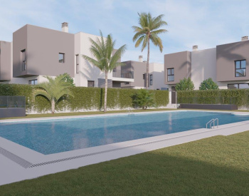 Brand New Spacious Houses Near the Beach in Velez-malaga