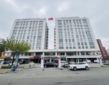 Çekmeköy'de Site İçerisinde Şehir Manzaralı Satılık Daireler