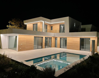 Luxury Villa with Private Pool and Garden in Calpe Alicante