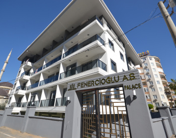 Alanya Merkezde Denize Yakın Sitede Satılık Daire