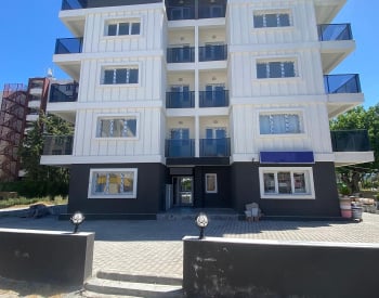 Квартиры в новом здании с лифтом в Кушадасы 1