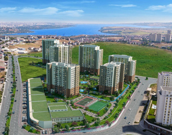 Flats for Sale 250 M From the Tem Highway in Istanbul Avcılar