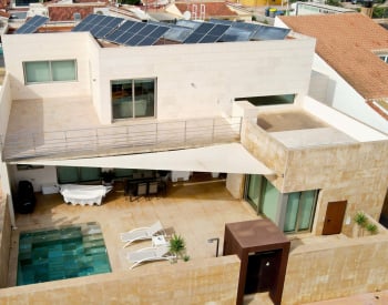 Luxurious Stylish Ready-to-move Villa in San Pedro Del Pinatar