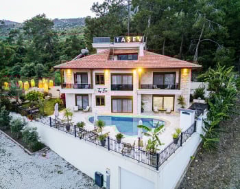 Fristående Villa Med Pool Omgiven Av Natur I Antalya Adrasan 1