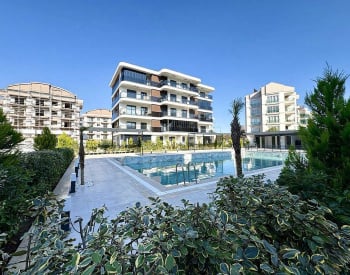 Appartement À Vendre Dans Une Résidence Avec Piscine À Güzeloba