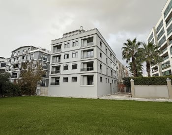 Lägenhet Med Balkong Och Hiss I Karşıyaka İzmir