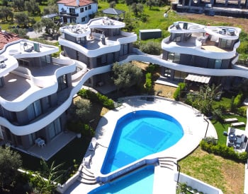 Stylish Houses Within Walking Distance of the Sea in Girne