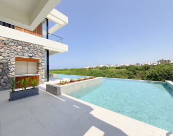 Виллы в комплексе у моря в Гирне на Северном Кипре 1