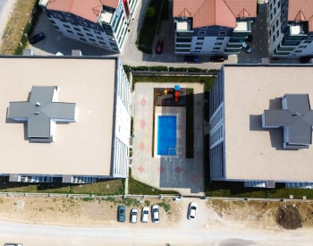 3-bedroom Spacious Real Estate in a Calm Area in Bursa 1