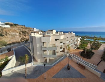 Ideal Gelegene Wohnungen In Velez-malaga Mit Swimmingpools 1