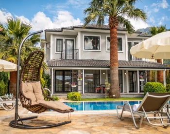 Haus Mit Pool, Geeignet Für Kurzzeitvermietungen In Ölüdeniz Fethiye