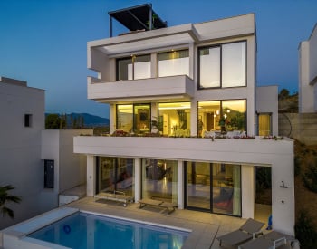 Detached Golfside Villas with Private Pools in Mijas 1