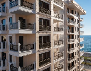 Schicke Wohnungen In Einem Komplex Direkt Am Meer In Alanya Mahmutlar